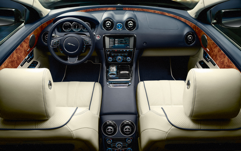 Illustration for article titled 2010 Jaguar XJ: The New Cat Revealed!